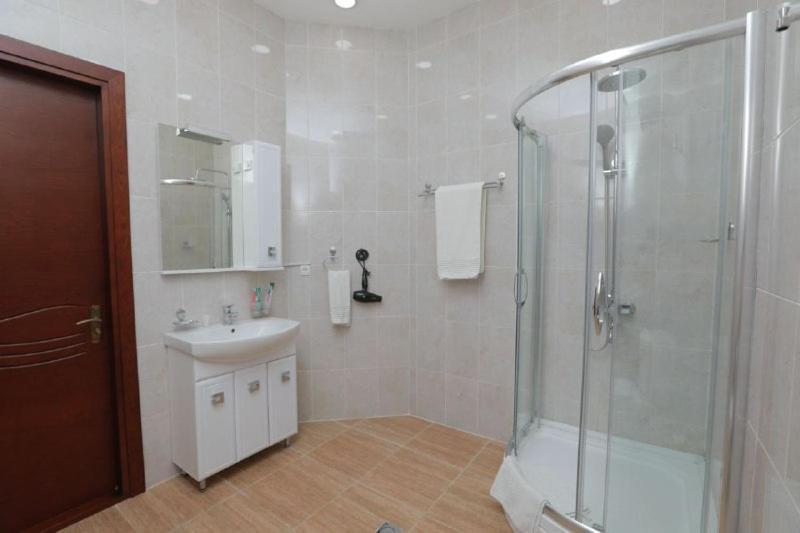 Khujand Grand Hotel Εξωτερικό φωτογραφία